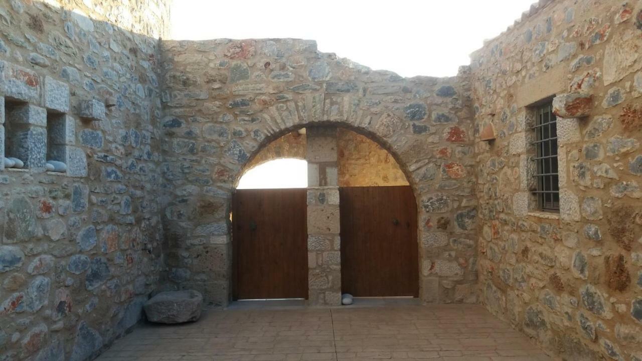 Ferienwohnung Pogonitsa Kotronion  Exterior foto